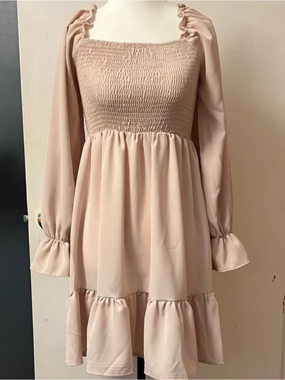 SHEIN • Women’s XS • Smocked Square Neck Long Sleeve Bubble Mini Dress • Blush